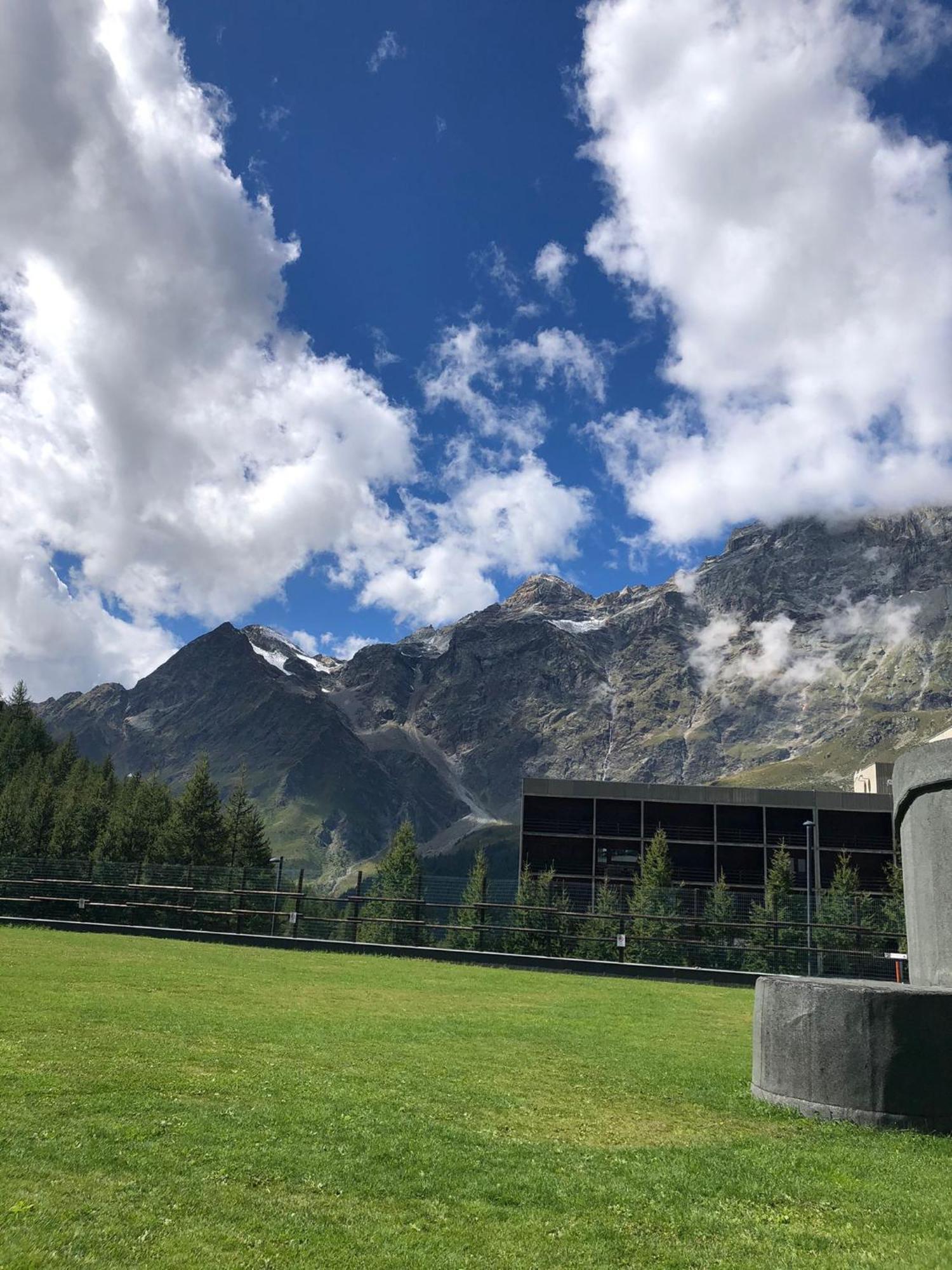 Cervinia - Matterhorn Apartments Брей-Червінія Екстер'єр фото