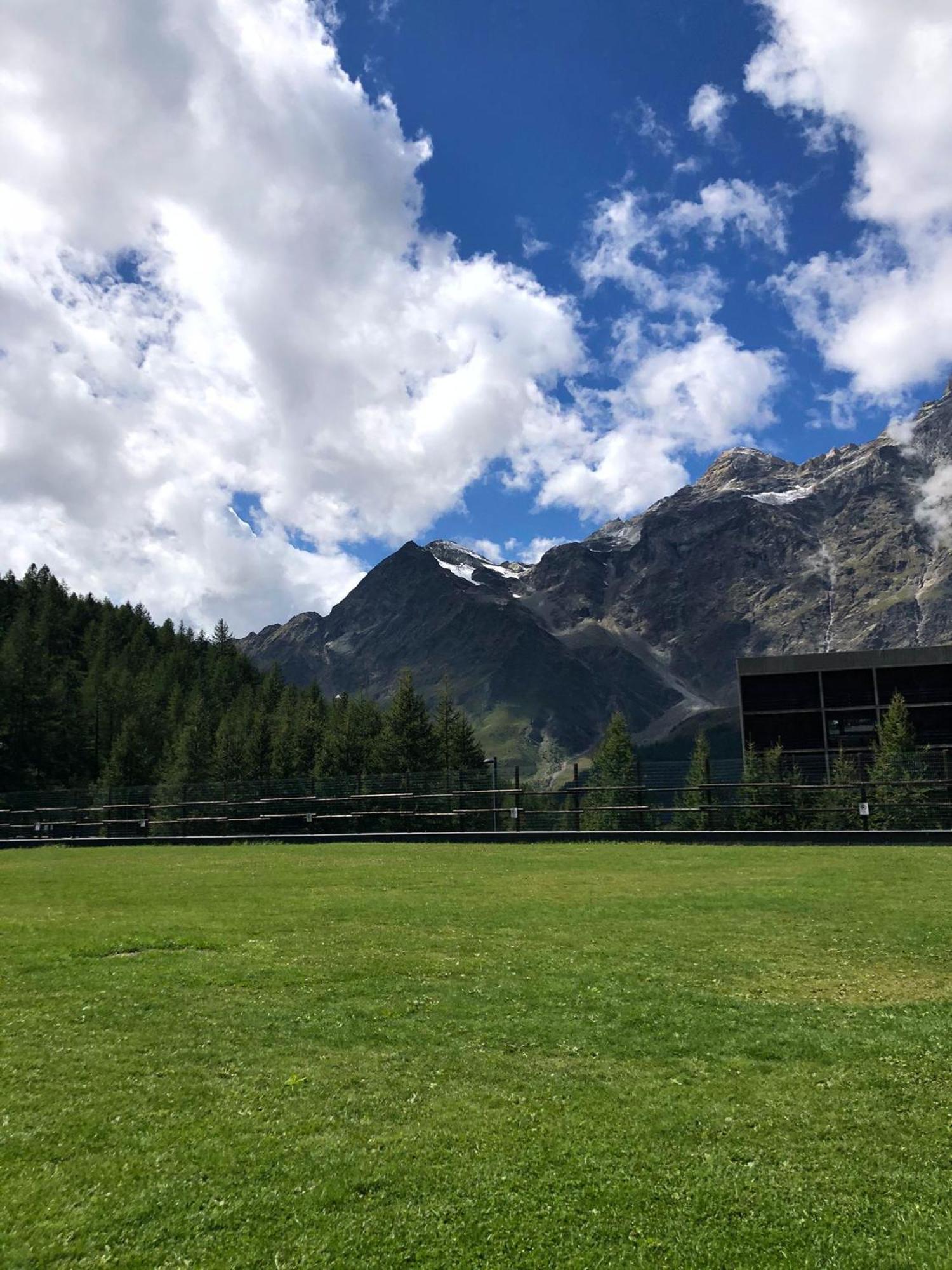 Cervinia - Matterhorn Apartments Брей-Червінія Екстер'єр фото